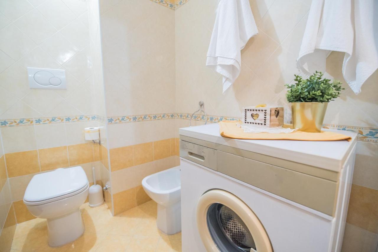 Ferienwohnung Casa Enzo Con Vista Mare Amalfi Exterior foto