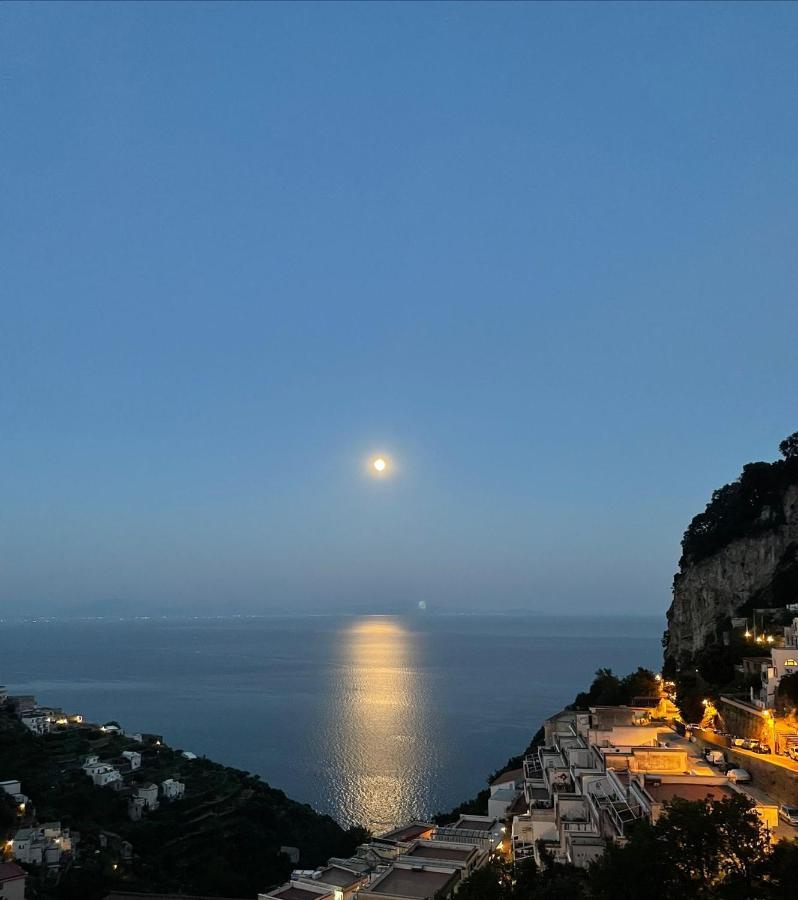 Ferienwohnung Casa Enzo Con Vista Mare Amalfi Exterior foto