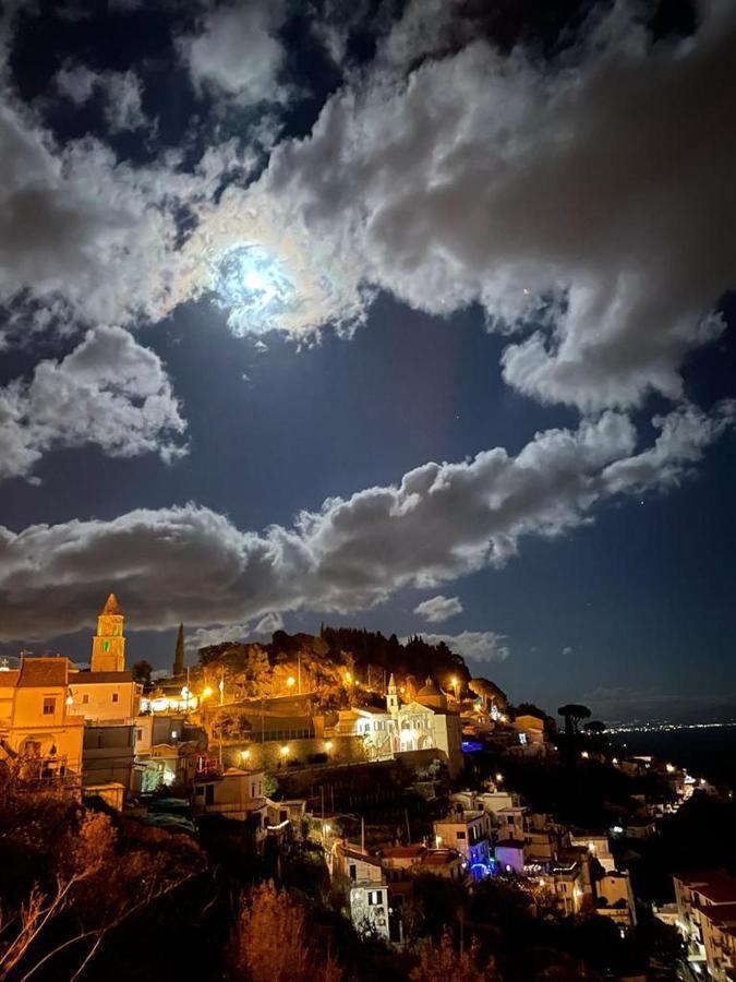 Ferienwohnung Casa Enzo Con Vista Mare Amalfi Exterior foto