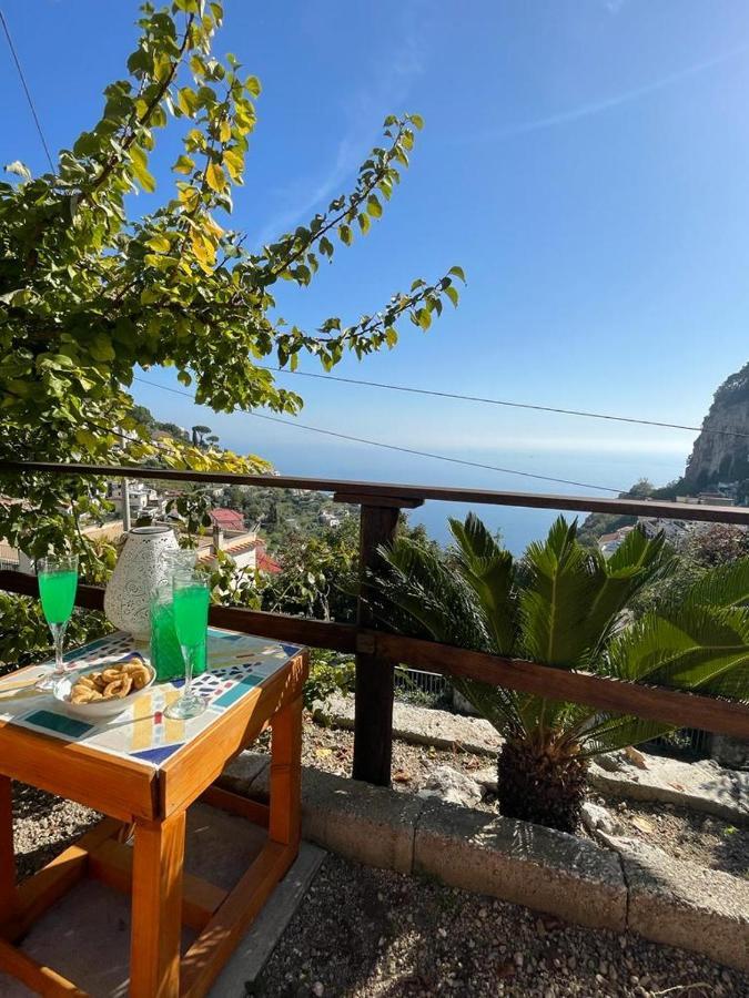 Ferienwohnung Casa Enzo Con Vista Mare Amalfi Exterior foto